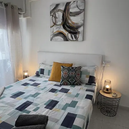 דירה Evans Realty Cg 2 Linea Playa Centro Boliches פואנגירולה