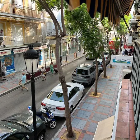 Evans Realty Cg 2 Linea Playa Centro Boliches פואנגירולה